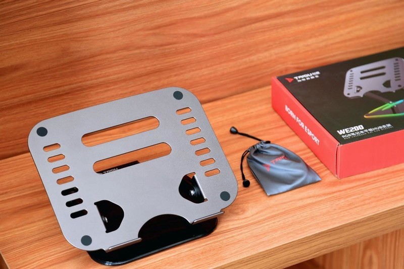 100多入手笔记本支架？聊聊为何入手钛度WE200冰封王座