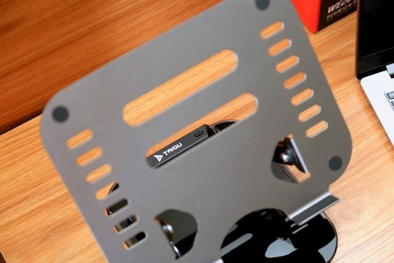 100多入手笔记本支架？聊聊为何入手钛度WE200冰封王座