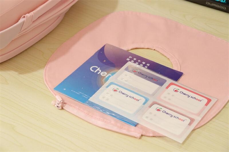 中小学生午休必备神器，不压眼睛不麻手，车厘子午睡枕体验