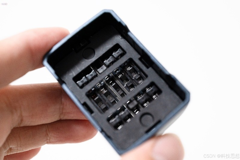 每分钟21000转超高转速，实现高效净须，告别胡渣困扰！未野MRX剃须刀实测