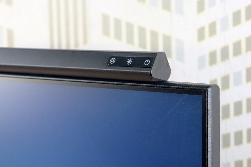 照亮屏幕 呵护双眼——书客屏幕挂灯体验