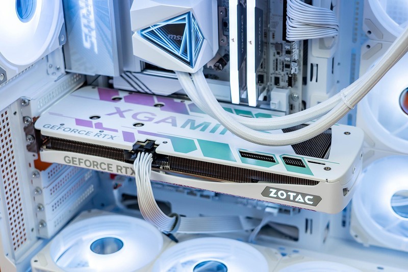 8GB显存到底够不够用？索泰RTX 5060 Ti 8GB XGAMING OC告诉你答案