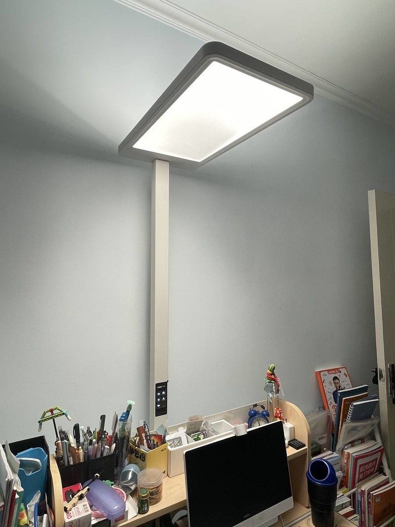 客厅落地台灯款式哪个好用一点呢？五款高性价比客厅落地台灯推荐