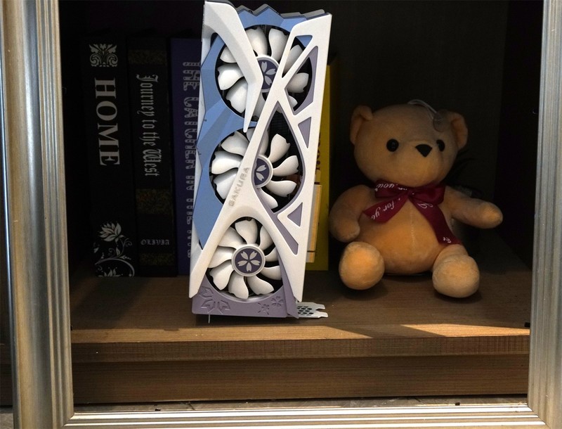 双11大件评测——甜妹系设计的RTX3070花嫁，沉浸式享受高清高帧大作