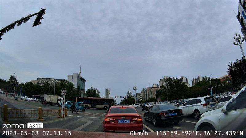 索尼IMX678图像传感器+F1.8大光圈+4k超清录像，70迈A810来袭！