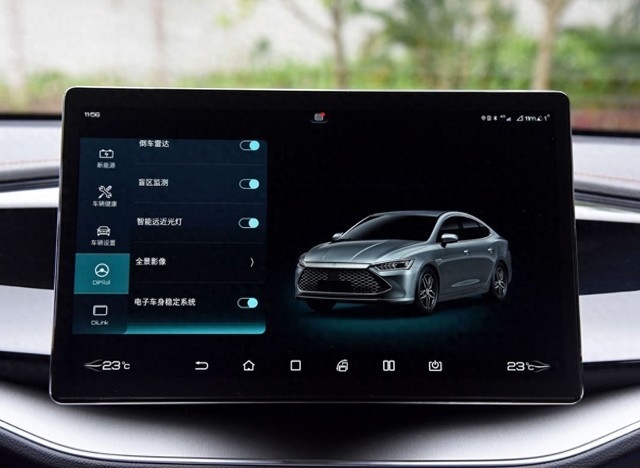 别人看来只是一个小盖板，比亚迪看它就是“隐私安全”的基本保障