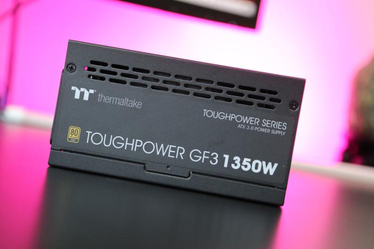 RTX4090最佳搭档：Thermaltake TT 钢影 GF3 1350W全模金牌电源开箱