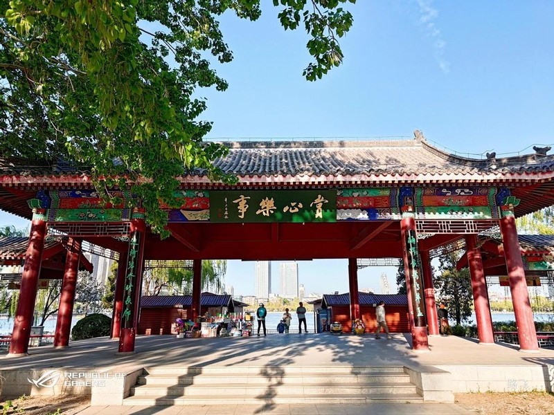 电竞手游新标杆，性能释放天花板，腾讯ROG游戏手机 7 Pro深度评测