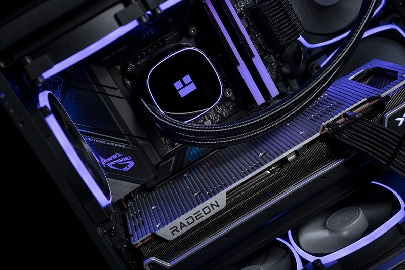 不一样的海景房 — MONTECH SKY TWO装机展示