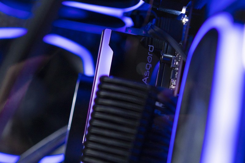 不一样的海景房 — MONTECH SKY TWO装机展示