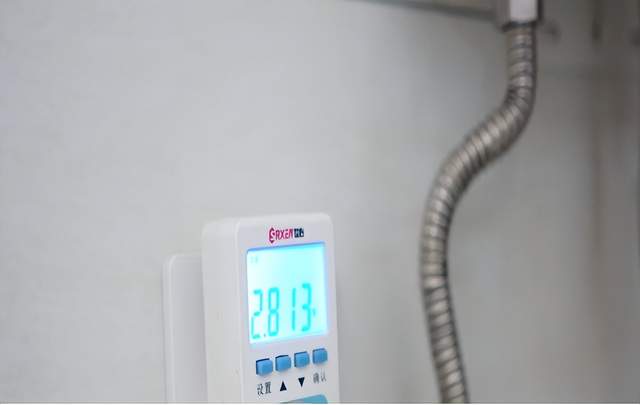 高颜值更安全健康，奥特朗（otlan）F15H-Z70C即热式电热水器体验