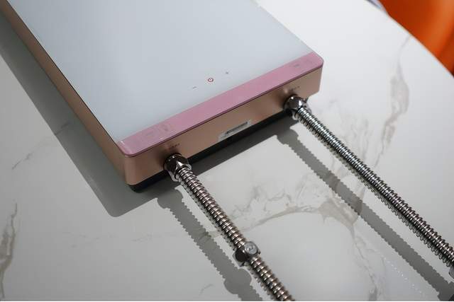 高颜值更安全健康，奥特朗（otlan）F15H-Z70C即热式电热水器体验