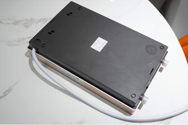 高颜值更安全健康，奥特朗（otlan）F15H-Z70C即热式电热水器体验