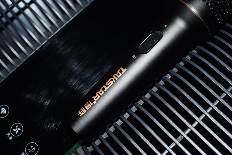 为人声呈现极致清晰与自然 TAKSTAR得胜 DM 103有线动圈麦克风