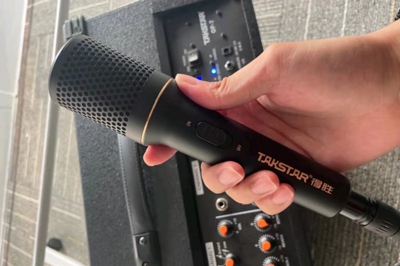 为人声呈现极致清晰与自然 TAKSTAR得胜 DM 103有线动圈麦克风