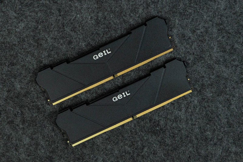 C28低时序，超频能力出乎想象！金邦巨蟹系列DDR5马甲内存条评测