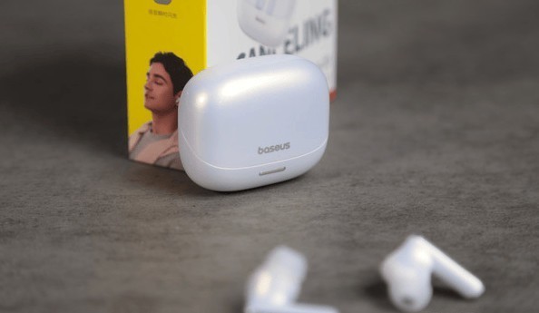 学生党蓝牙耳机品牌推荐、100元蓝牙耳机推荐高性价比