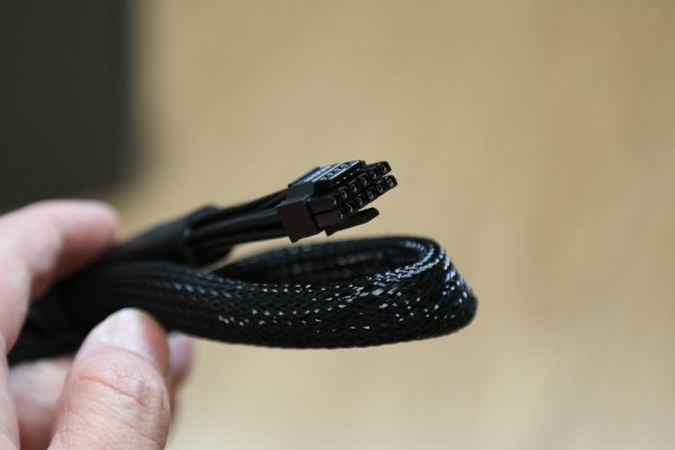 RTX4090最佳搭档：Thermaltake TT 钢影 GF3 1350W全模金牌电源开箱