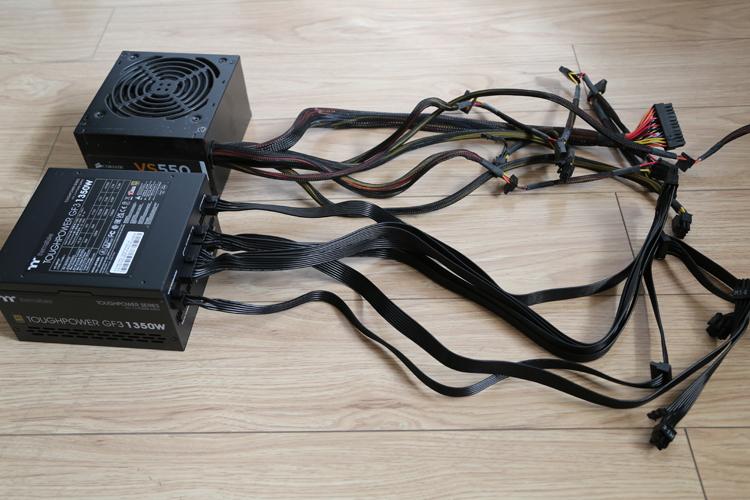 RTX4090最佳搭档：Thermaltake TT 钢影 GF3 1350W全模金牌电源开箱