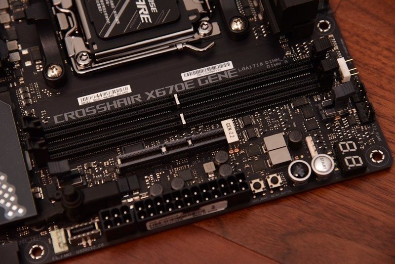 可超高频，可降延迟！金百达银爵DDR5内存ZEN4平台超频实战！