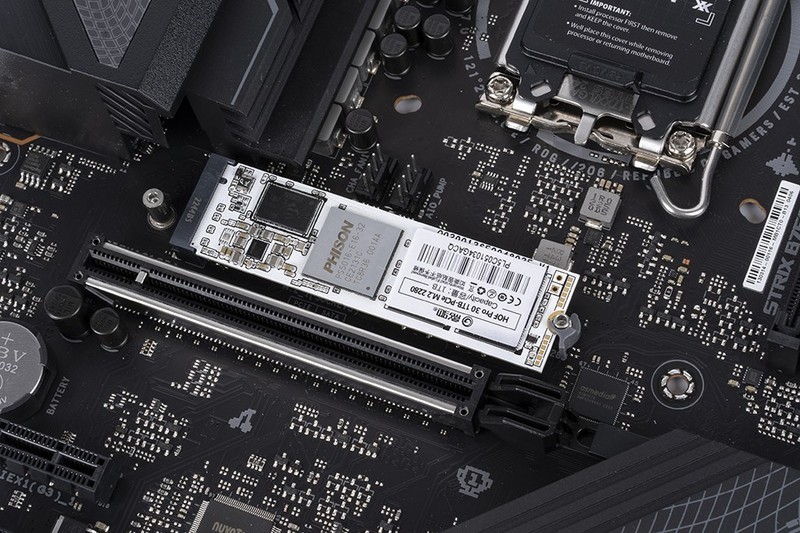 不一样的海景房 — MONTECH SKY TWO装机展示