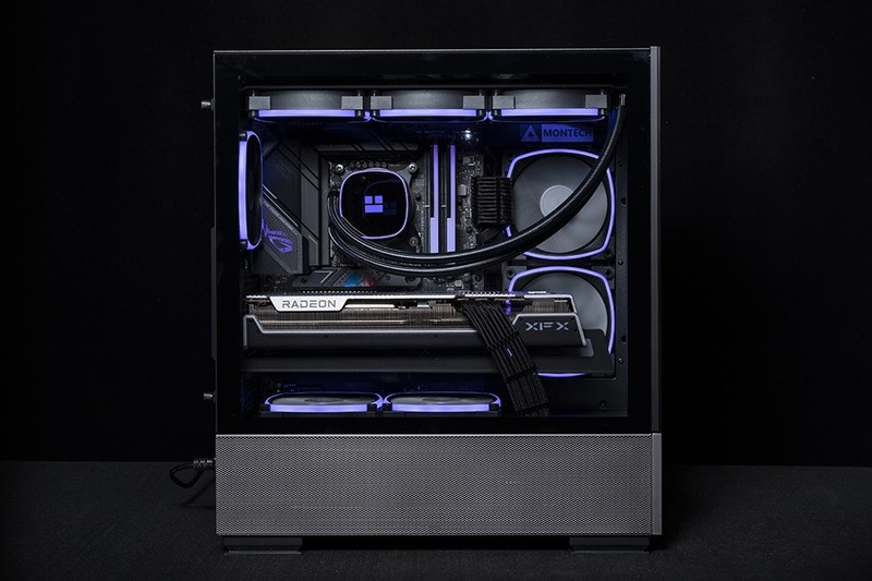 不一样的海景房 — MONTECH SKY TWO装机展示