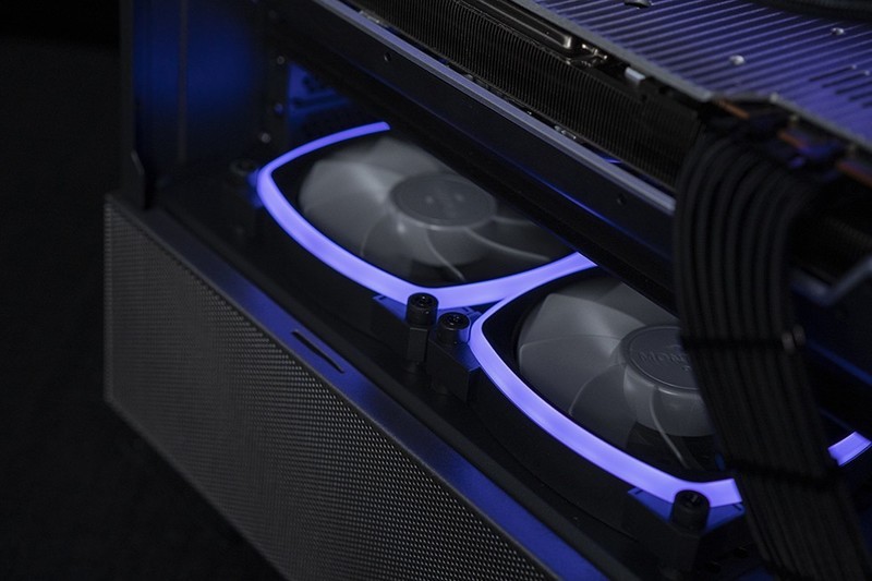 不一样的海景房 — MONTECH SKY TWO装机展示