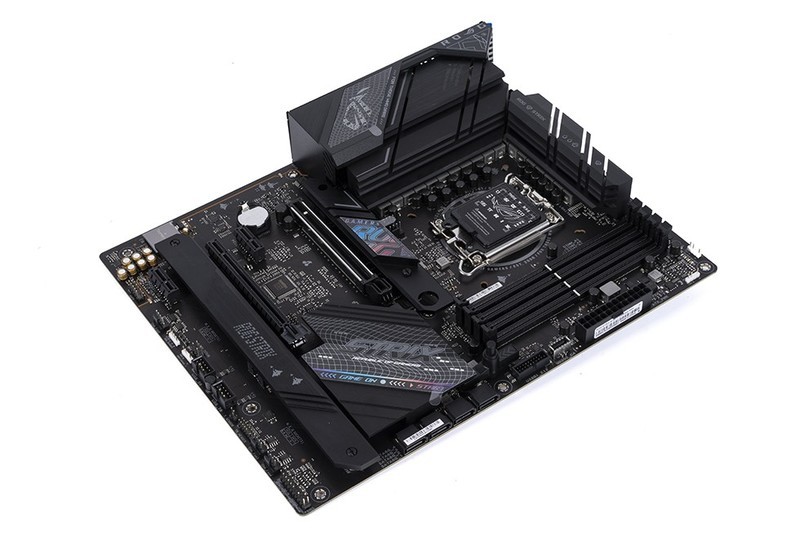 不一样的海景房 — MONTECH SKY TWO装机展示