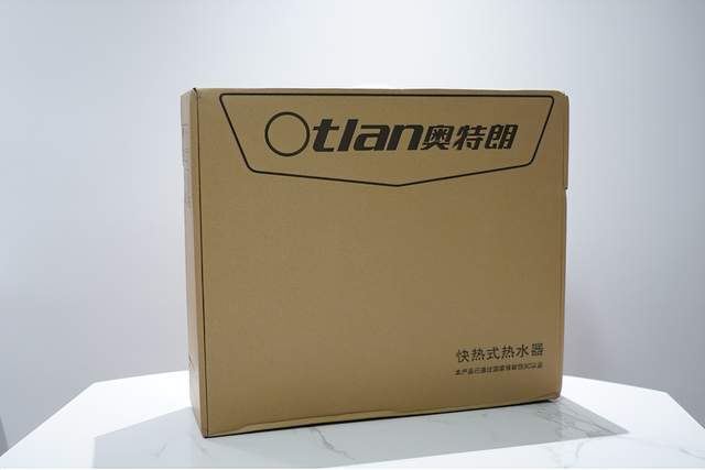 高颜值更安全健康，奥特朗（otlan）F15H-Z70C即热式电热水器体验