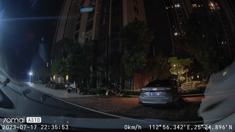 影像至上，索见不凡，品70迈4K超高清行车记录仪A810