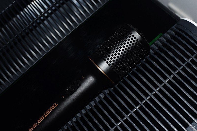 为人声呈现极致清晰与自然 TAKSTAR得胜 DM 103有线动圈麦克风