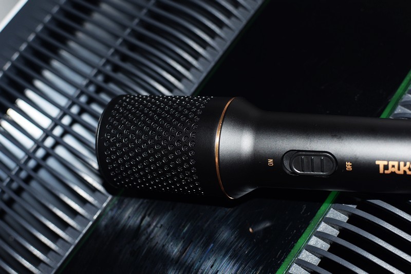 为人声呈现极致清晰与自然 TAKSTAR得胜 DM 103有线动圈麦克风