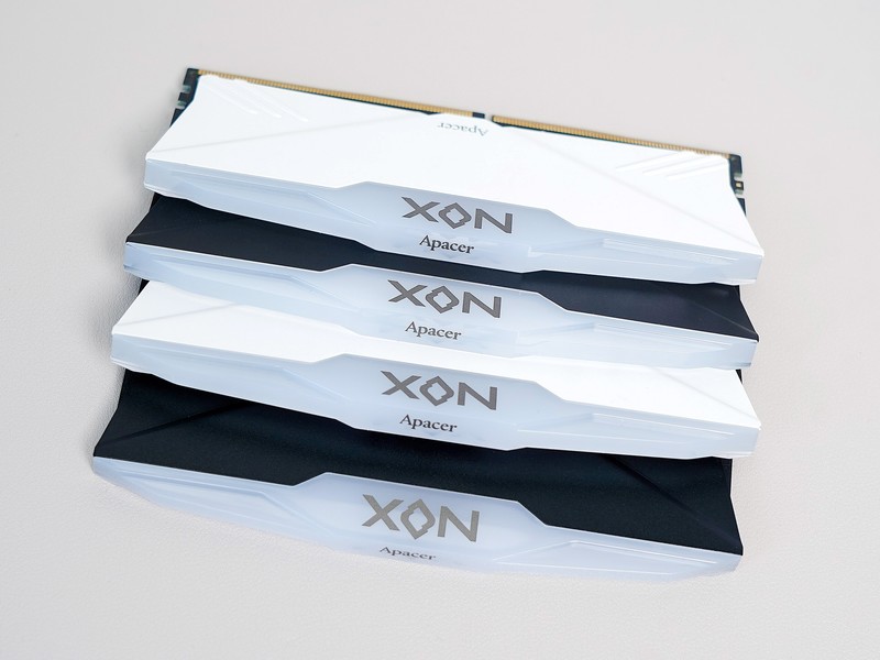 更薄更省电，万元以内整机预算新选择：耕升 RTX 4070 踏雪评测