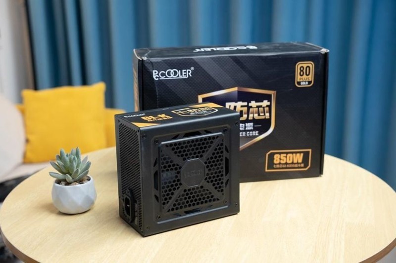 华南X99-8D4主板完爆线程撕裂者！垃圾佬的双路服务器！|华南金牌