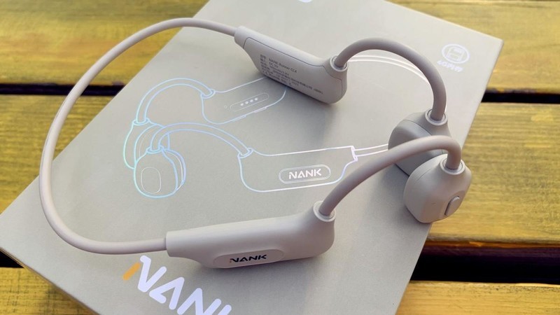 很轻、很舒适，NANK Runner CC4轻量化骨传导耳机