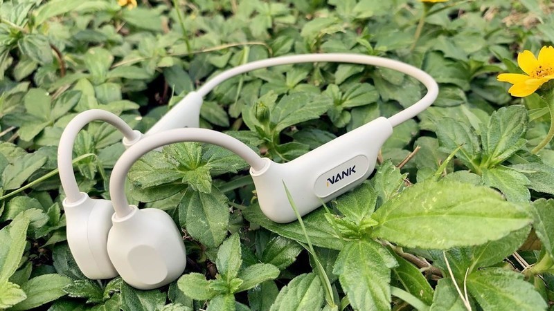 很轻、很舒适，NANK Runner CC4轻量化骨传导耳机