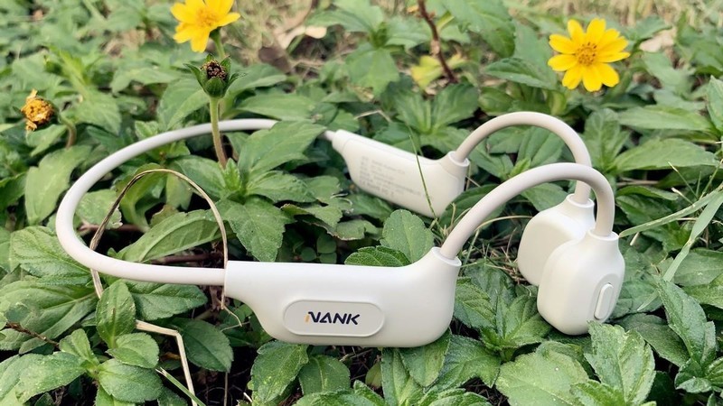 很轻、很舒适，NANK Runner CC4轻量化骨传导耳机