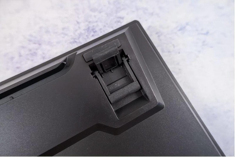 全键热插拔，可玩性更高，钛度K850彩戏师机械键盘体验