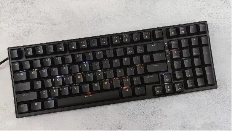 全键热插拔，可玩性更高，钛度K850彩戏师机械键盘体验