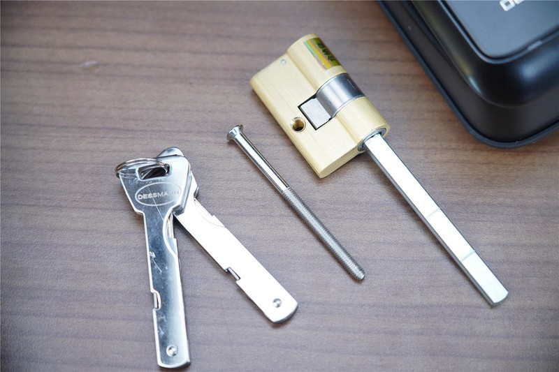 4寸高清大屏，智能猫眼，9种解锁方式，这款德施曼Q50MPro有点料！