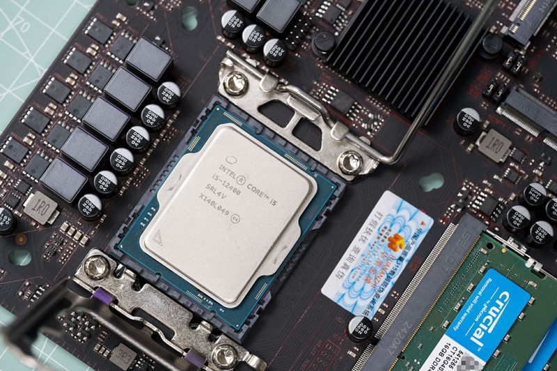 华南金牌H610M-I主板装机实测，板U千元内ITX主机