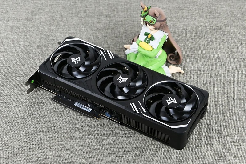 影驰RTX5070Ti金属大师黑金版OC开箱拆解评测：4K+165Hz屏新搭子