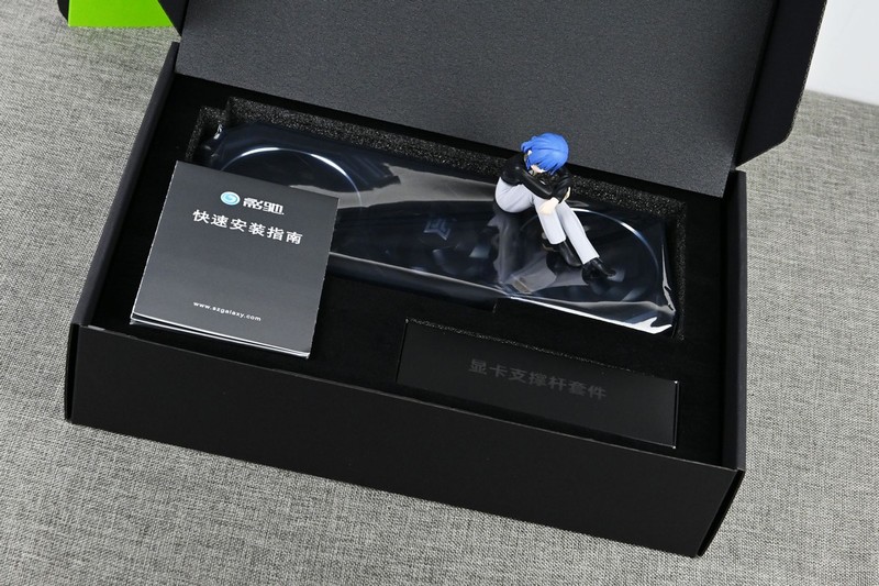 影驰RTX5070Ti金属大师黑金版OC开箱拆解评测：4K+165Hz屏新搭子