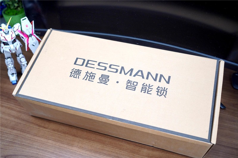 4寸高清大屏，智能猫眼，9种解锁方式，这款德施曼Q50MPro有点料！