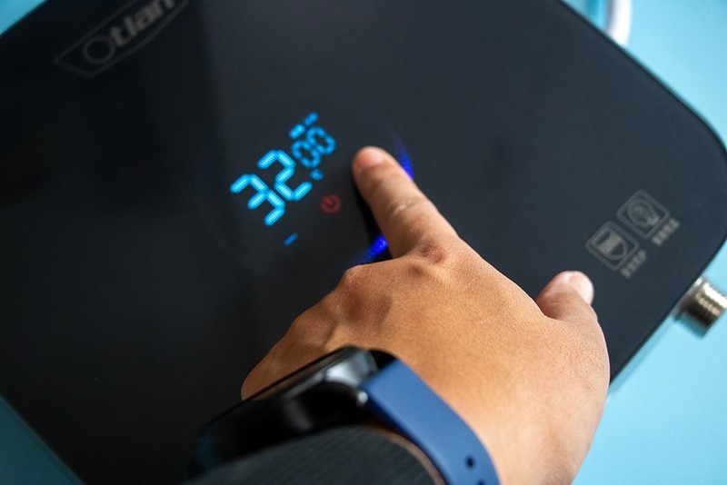 冬天厨房神器，即开即热的奥特朗小厨宝