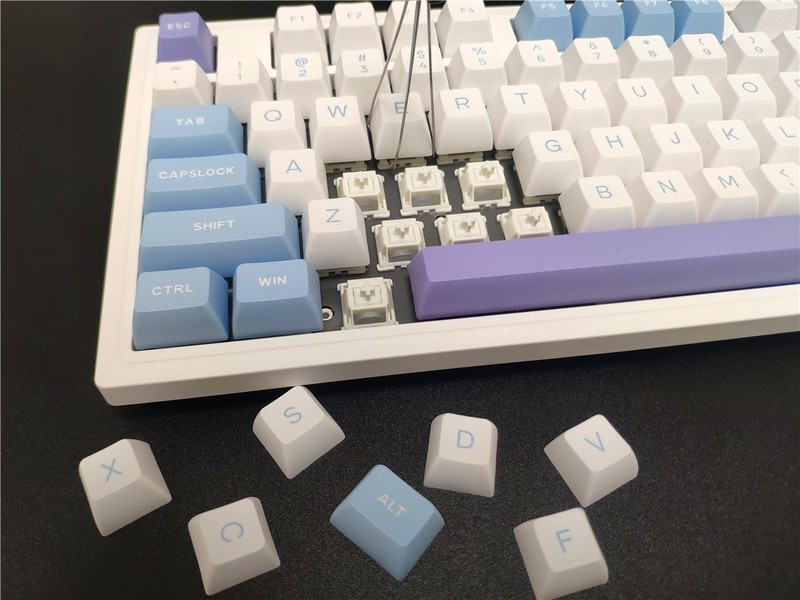 杜伽K100无线三模机械键盘体验：高品质办公与游戏利器