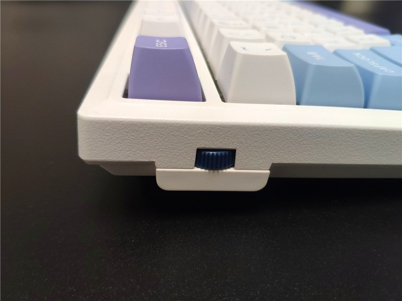 杜伽K100无线三模机械键盘体验：高品质办公与游戏利器