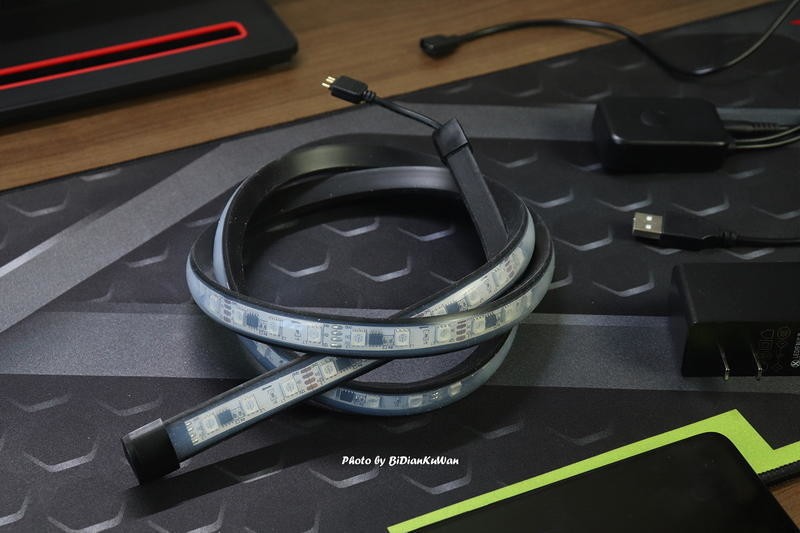 如何压缩成本，解决桌后墙面RGB布光难题？说说我的方案