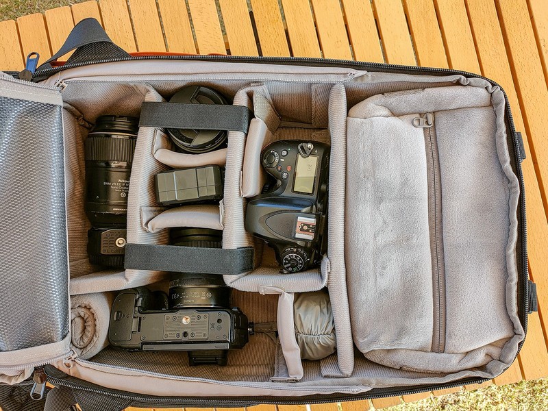 两机三镜笔记本背起就走，入手佰信双肩减重摄影包，三优点三嘈点