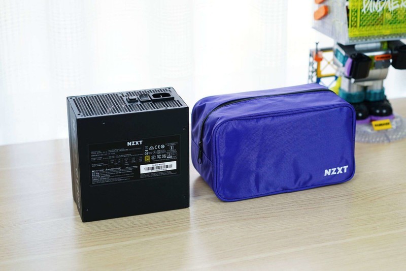 配置豪华、用料扎实，恩杰NZXT C1200 GOLD电源拆解评测